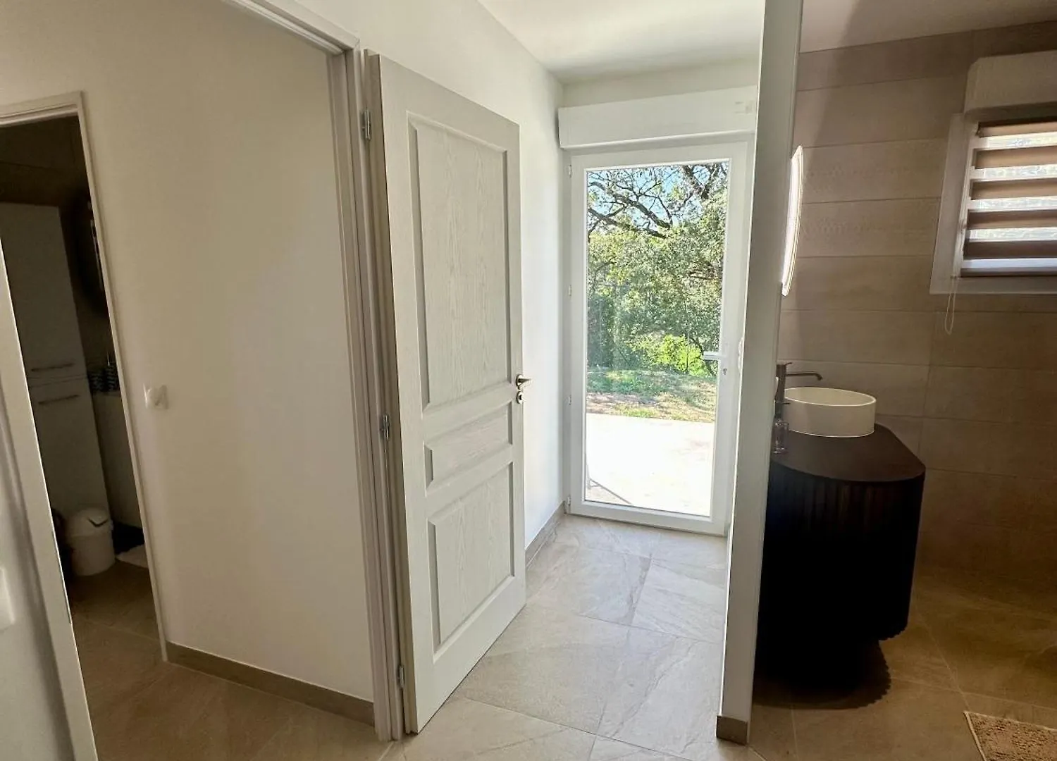 Maison Neuve, Cadre Apaisant,Jacuzzi Et Piscine Planioles